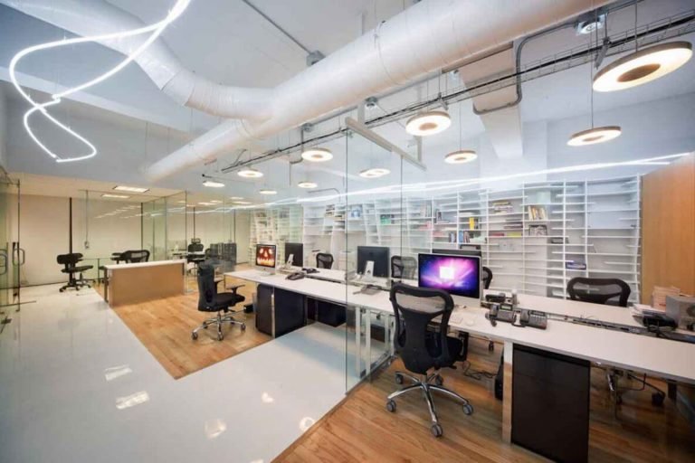 Advertising Agencies and the Internet