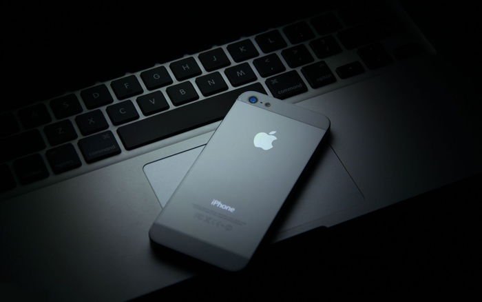 Create Your Own Smartphone App with an App Developer